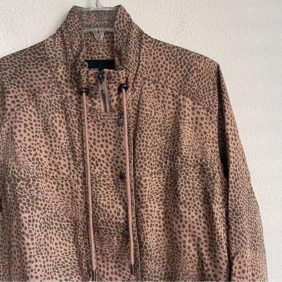 RAILs Cheetah Front Zipper Lightweight Jacket - Picture 1 of 8